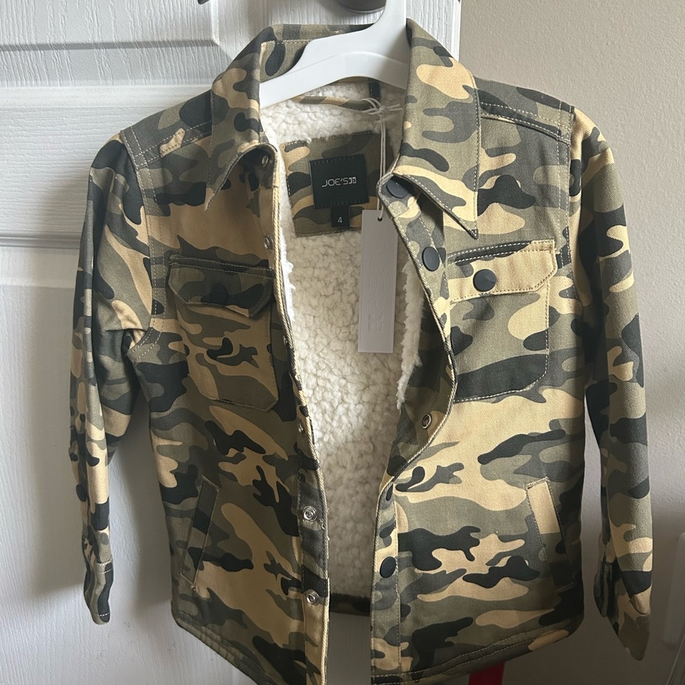 JOES’s Jeans NWT Camo Sherpa-Lined Jacket